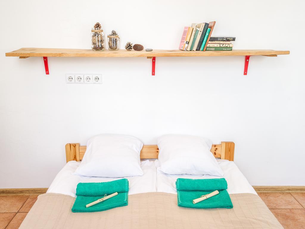 Downtown Forest Hostel & Camping Vilnius Exterior photo